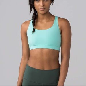 Lululemon Energy Bra Toothpaste Blue 6 Sports Bra